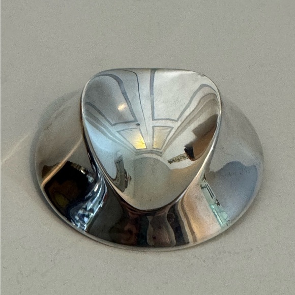 Jondell Spain Sterling Silver Brooch - Picture 7 of 9